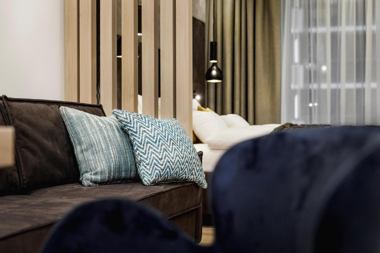 Alpinlounge Raetia Appartements Ischgl Exterior foto